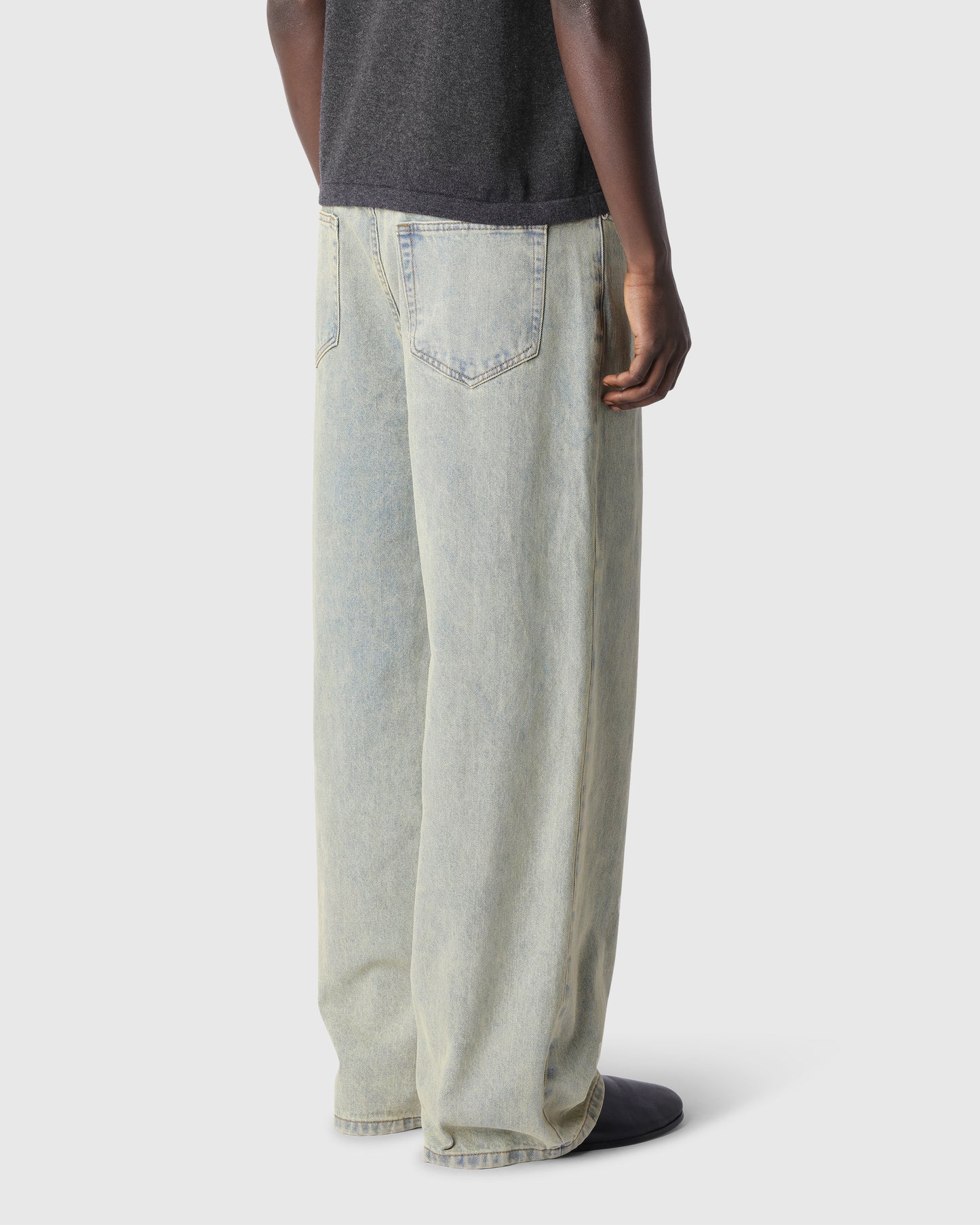 ‘DARIUS’ POOL BLUE BAGGY JEANS