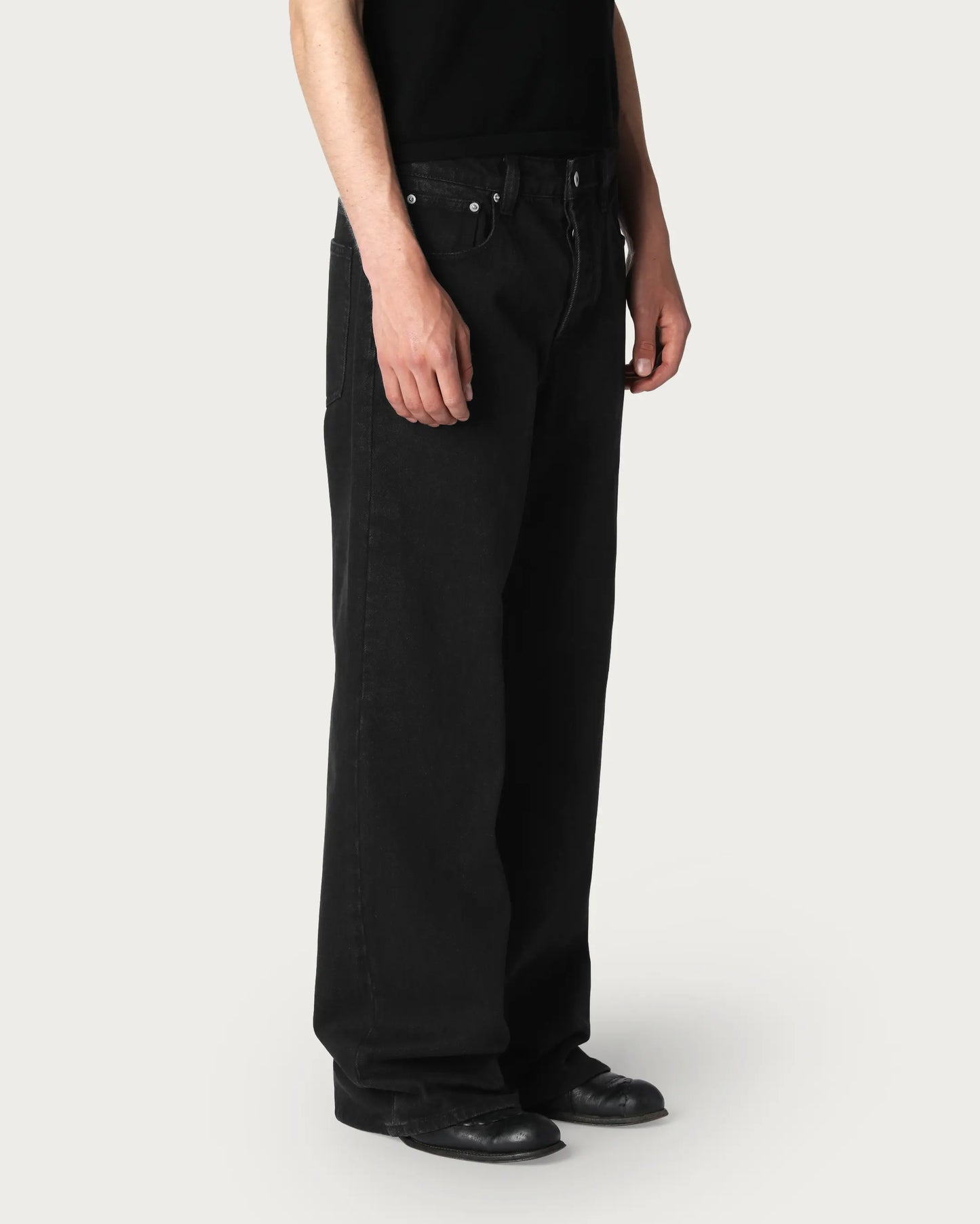 ‘COMOE’ INK BOOTCUT JEANS