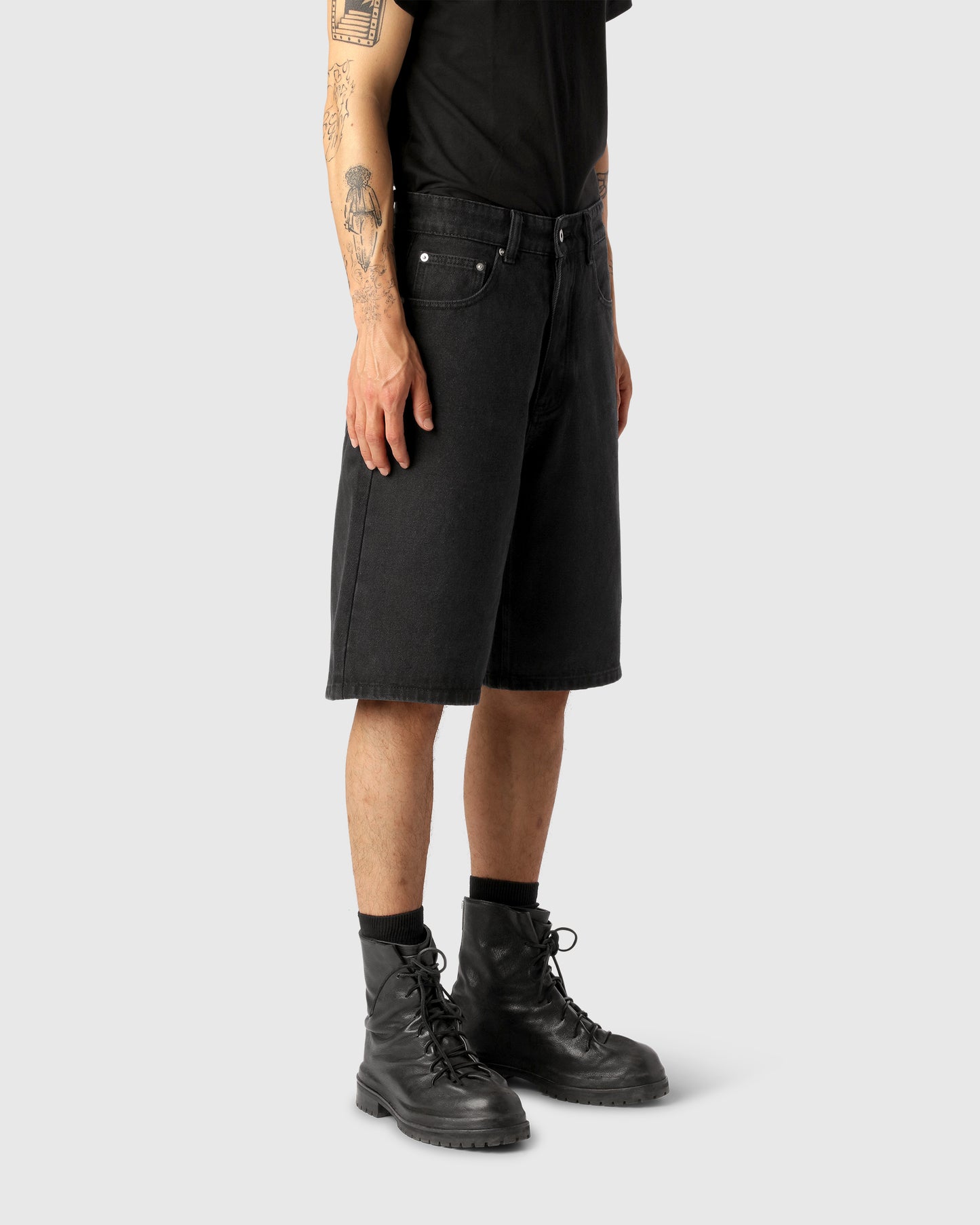 'DARIUS' INK BAGGY SHORTS