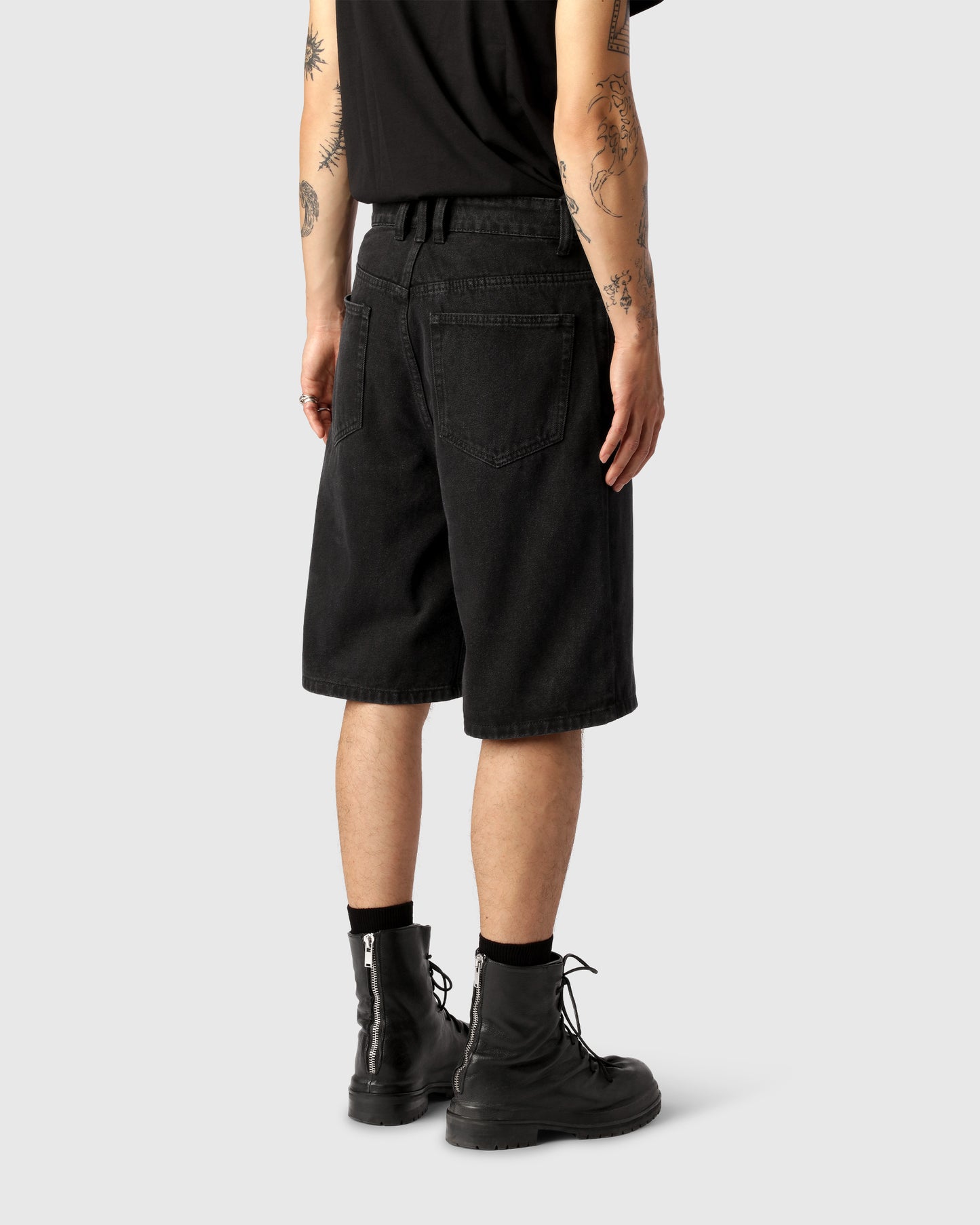 'DARIUS' INK BAGGY SHORTS