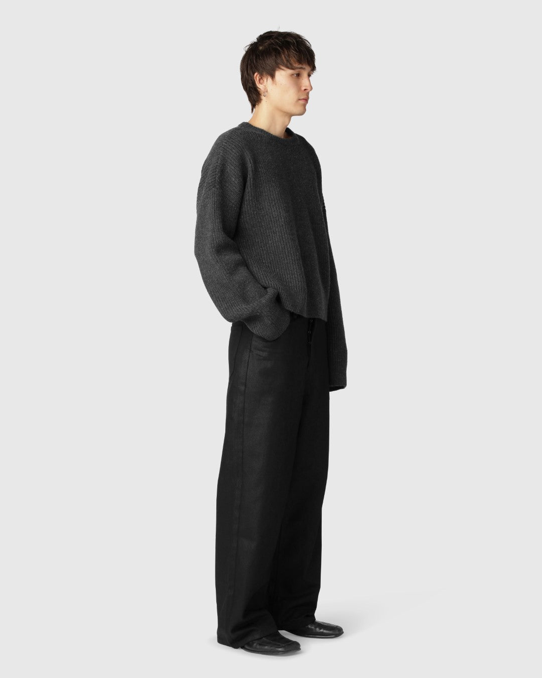'PEROZ' GRAPHITE MERINO WOOL SWEATER