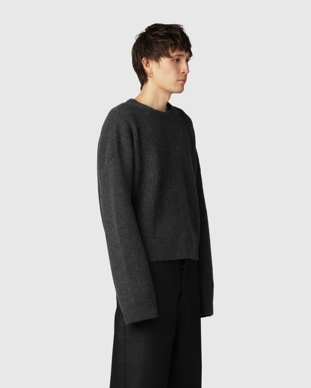 'PEROZ' GRAPHITE MERINO WOOL SWEATER