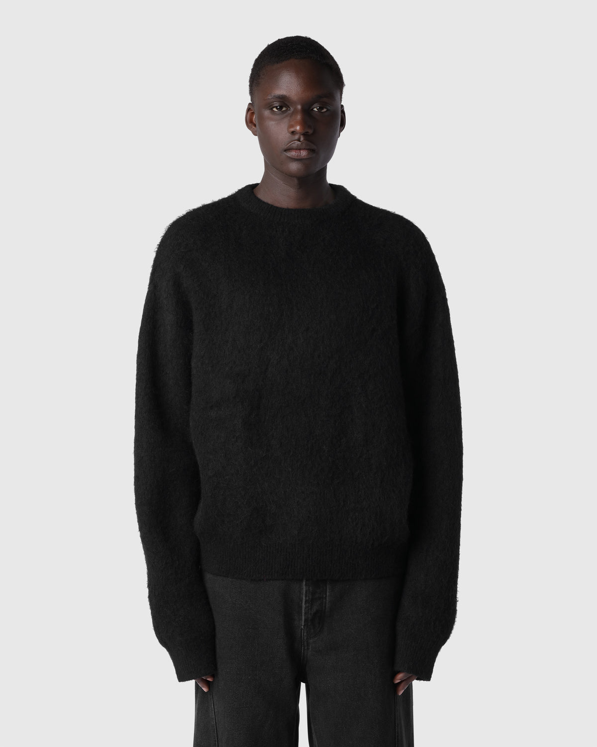 'OSWALD' INK MOHAIR SWEATER